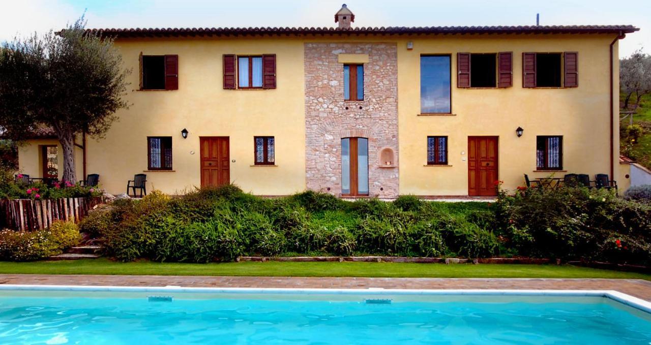 Agriturismo Fiordaliso Trevi Exterior foto